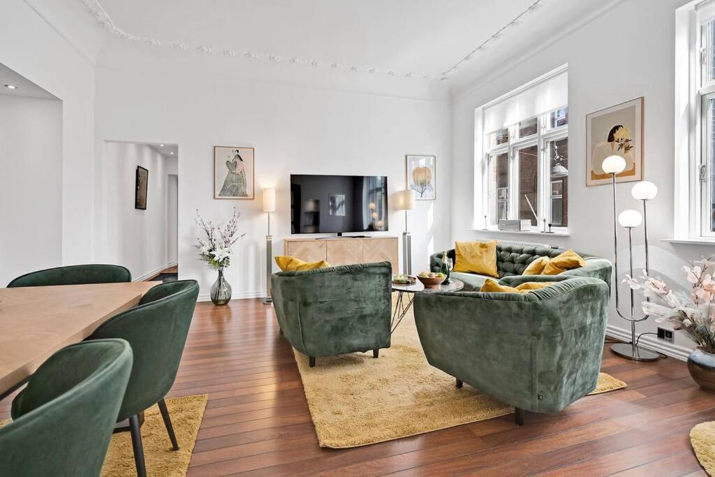 The Modern Breakaway In Aarhus Apartment Bagian luar foto